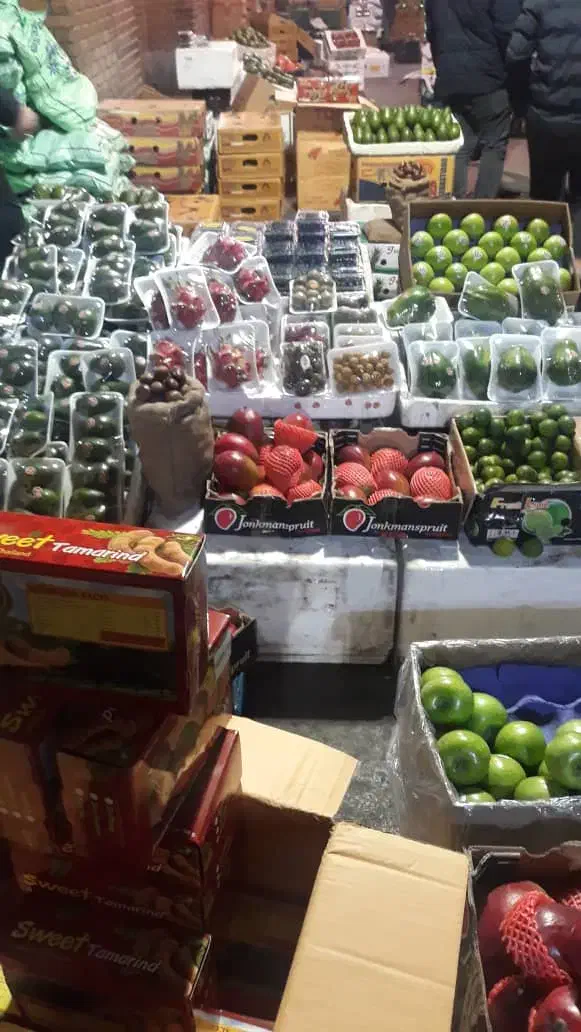 میوه استوایی توت فرنگی میوهای چهار فصل تالار مجالس|خوردنی و آشامیدنی|تهران, میدان میوه و ترهبار مرکزی|دیوار