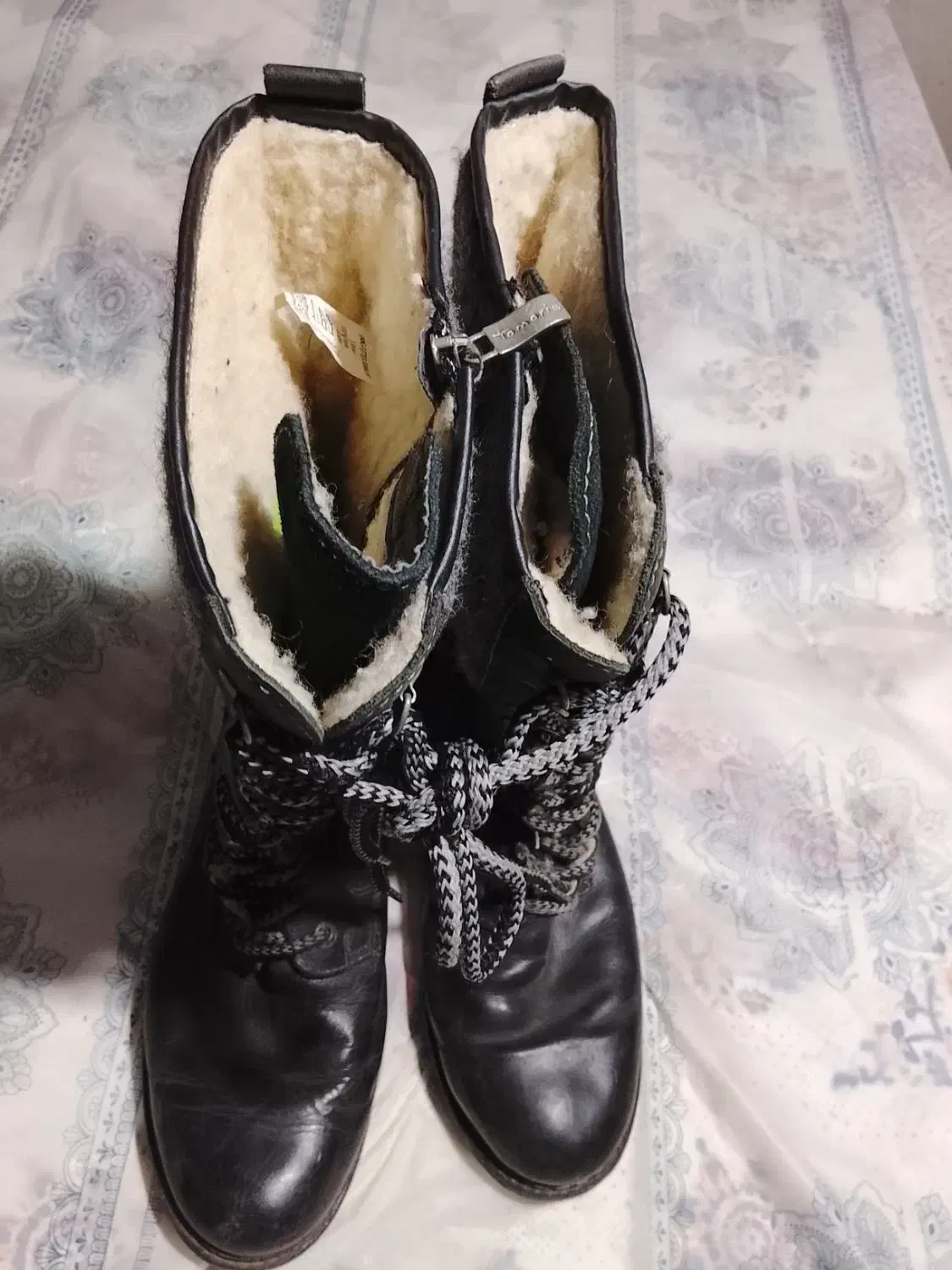 کفش بلند.استفاده نشده|کیف، کفش، کمربند|رشت, لاکان|دیوار