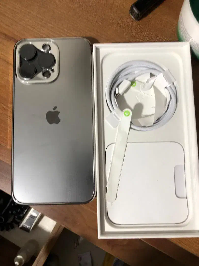 آیفون 15  پرومکس 256|موبایل|ری, جوانمرد قصاب|دیوار