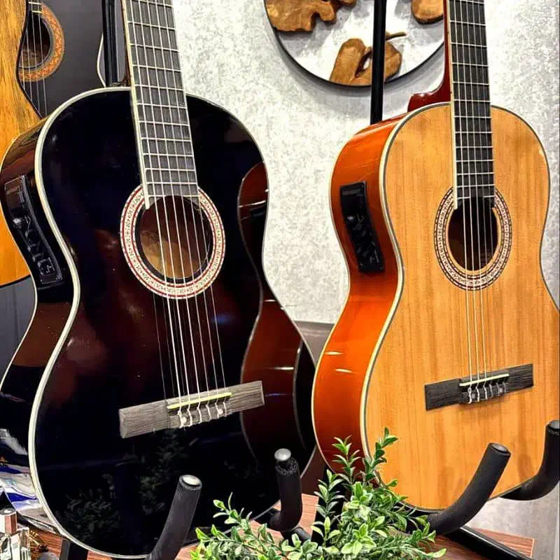 گیتار دیاموند اصلی|گیتار، بیس، امپلیفایر|گلبهار, شهر جدید گلبهار|دیوار