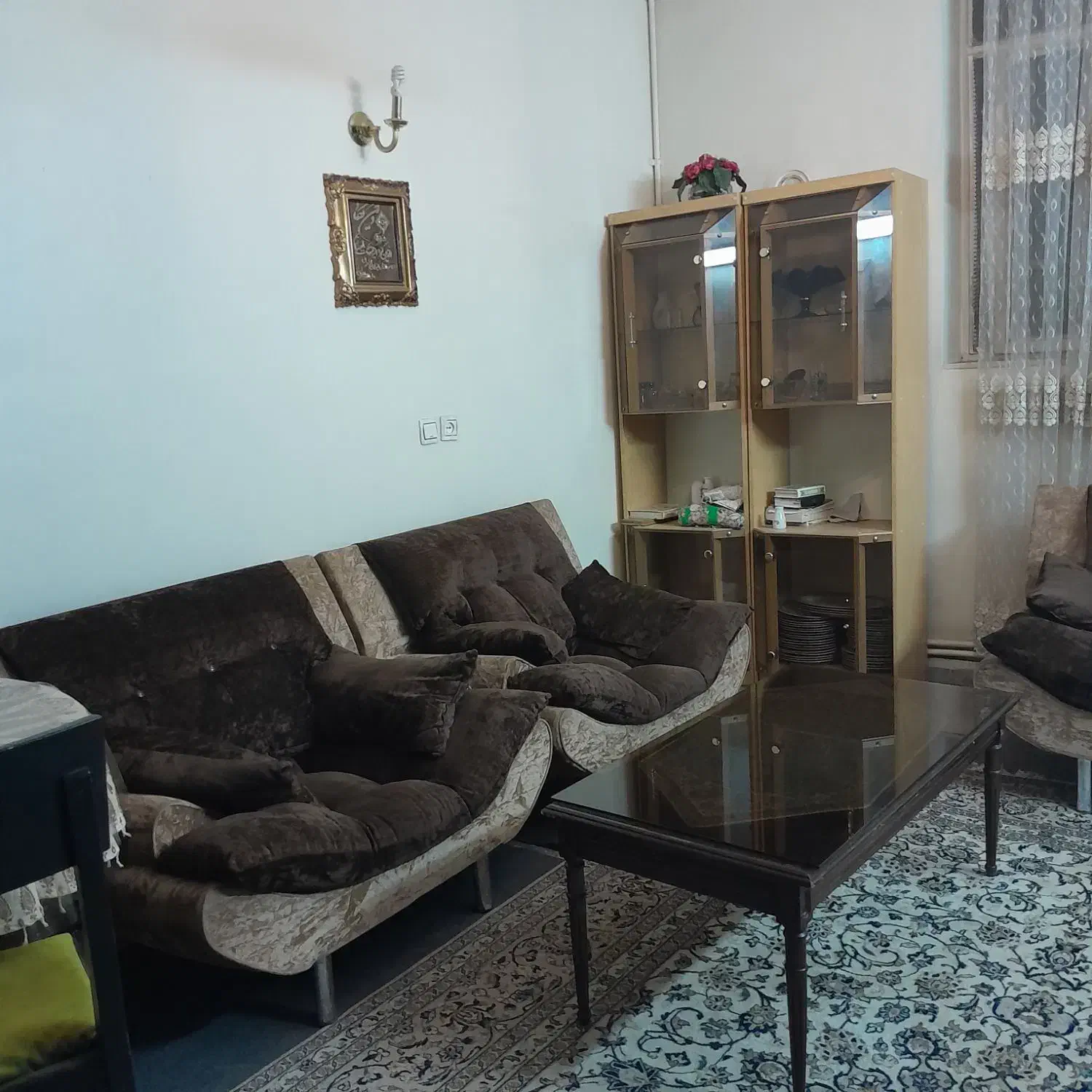 نیاز به همخونه خانم برای خانم سالمند همخانه|اجارهٔ آپارتمان|کرج, گلشهر|دیوار