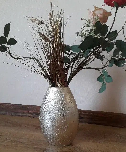 گلدان طلایی نقره ای پتینه برجسته / گلدان دکوری|صنایع دستی و سایر لوازم تزئینی|تبریز, |دیوار