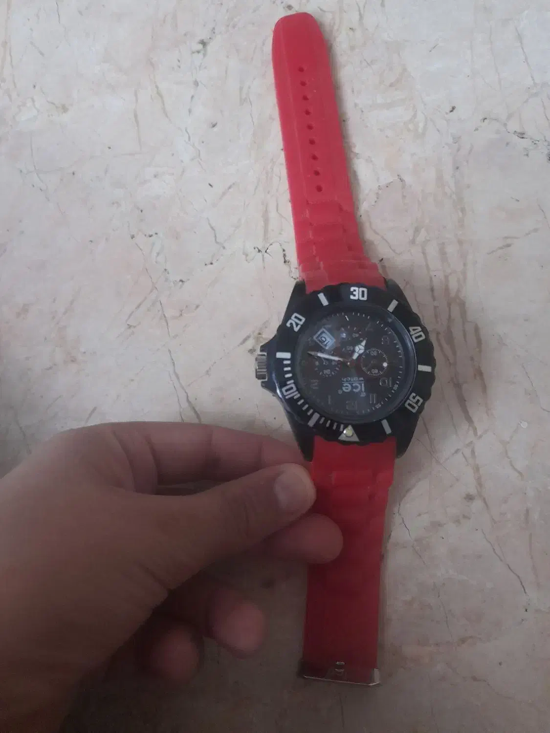 ساعت مچی بچه گانه و بزرگ سال|ساعت|سبزوار, قائم|دیوار