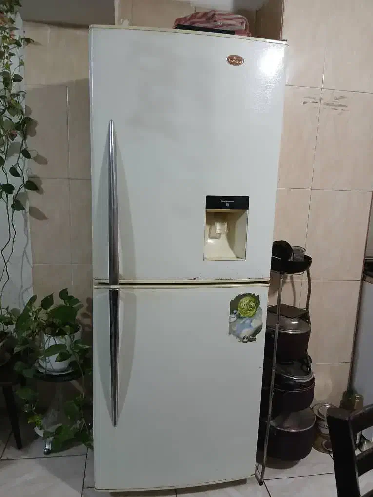 یخچال|یخچال و فریزر|فردوسیه, |دیوار