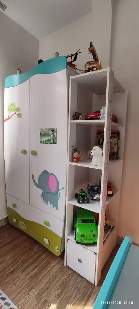 سرویس اتاق بچه در حد نو|تخت و سرویس خواب|قدس, شهر‌قدس|دیوار