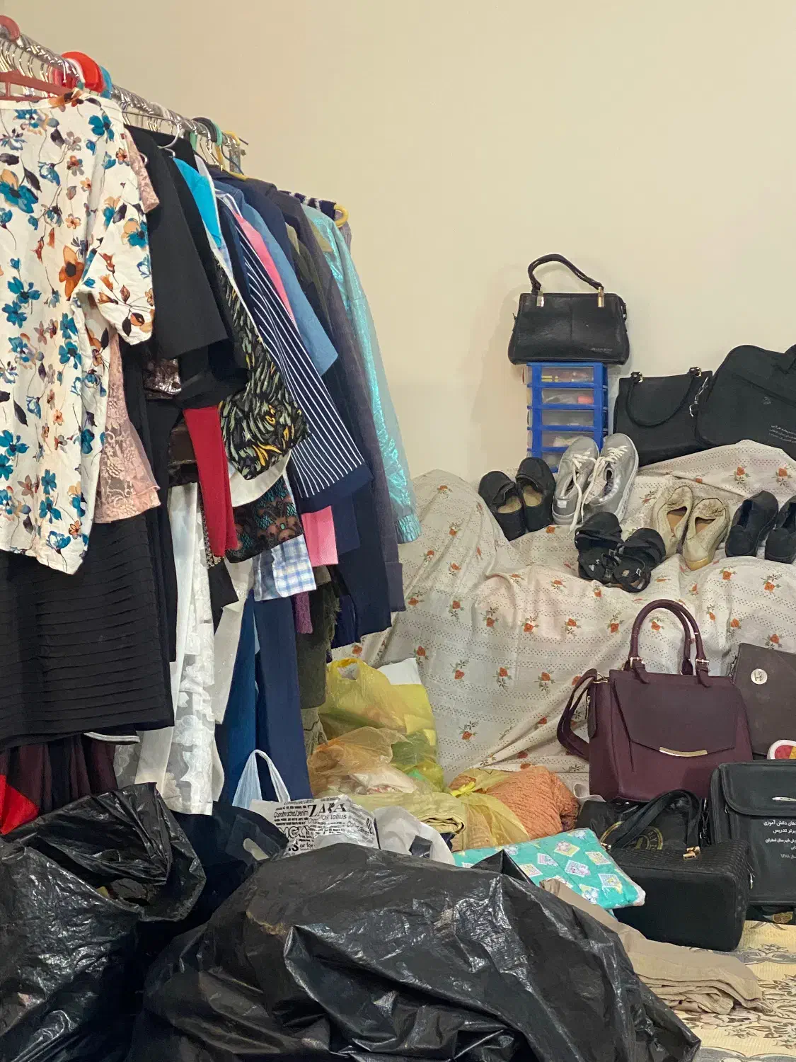 پوشاک در حد نو خانگی|حراج|اسفراین, |دیوار