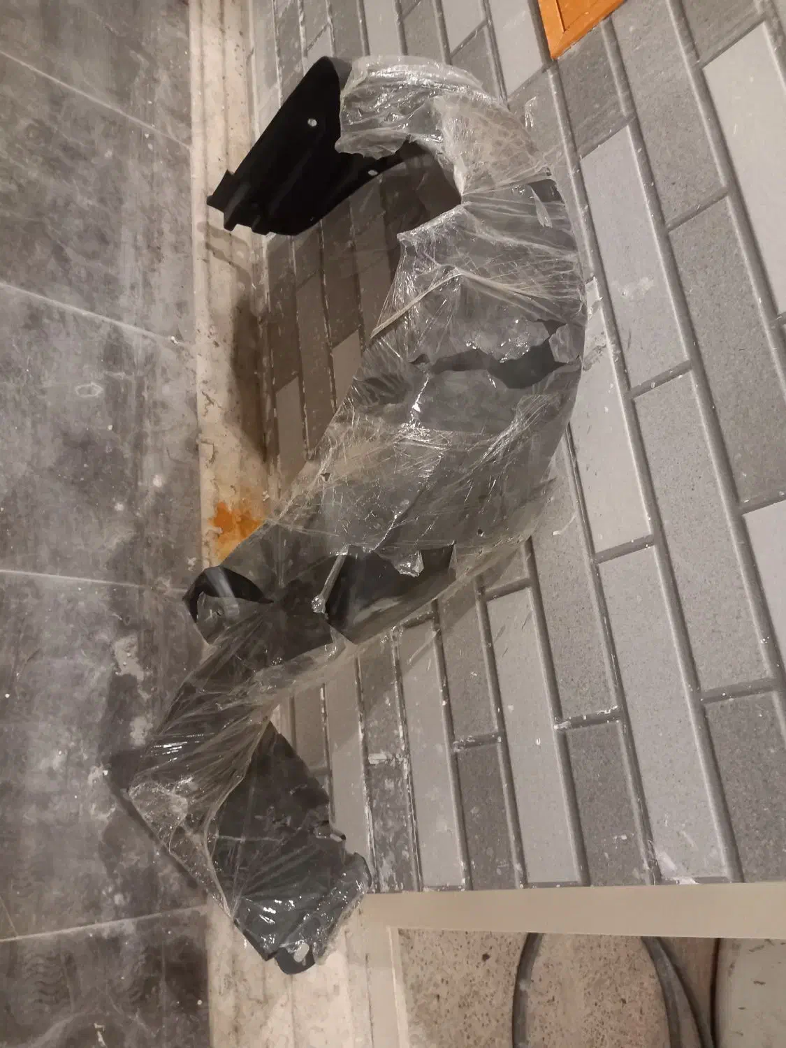 شکل‌گیری سمت راست فابریک برلیانس H220|قطعات یدکی و لوازم جانبی|تهران, امیریه|دیوار