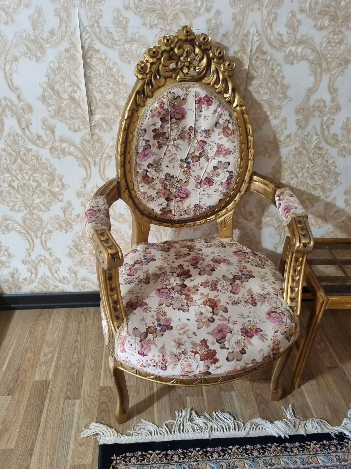 مبل فرهی در حد نو|مبلمان خانگی و میز عسلی|قزوین, |دیوار