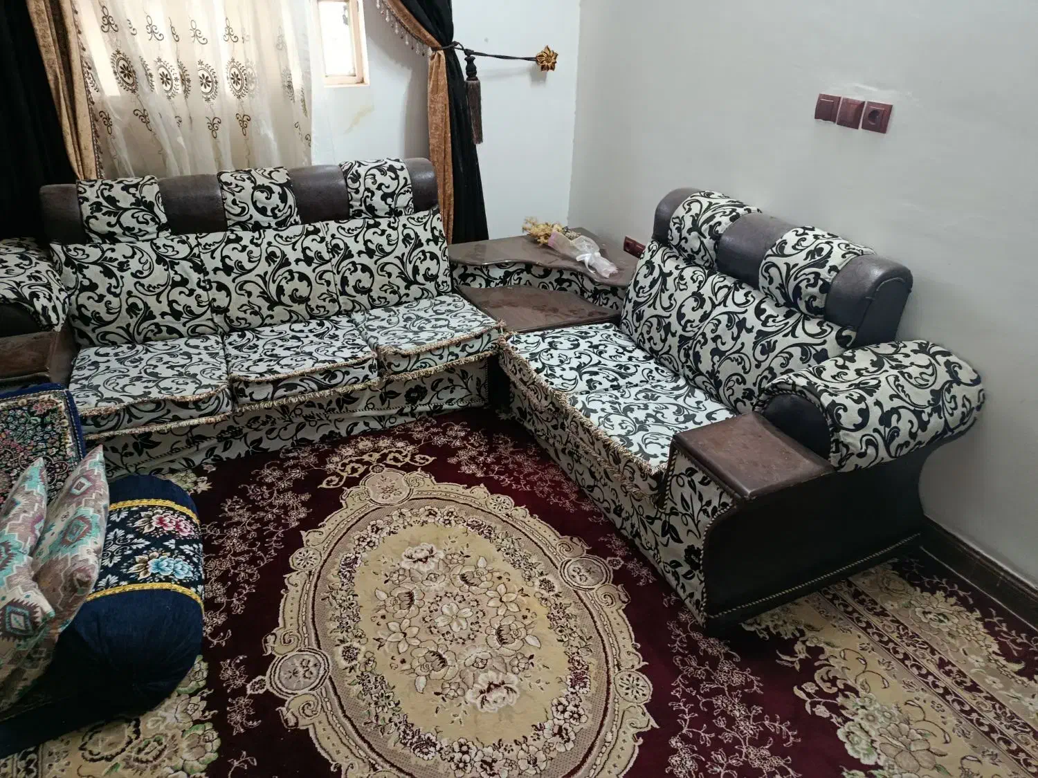 مبل 7نفره و کم کارکرد|مبلمان خانگی و میز عسلی|کرمان, |دیوار