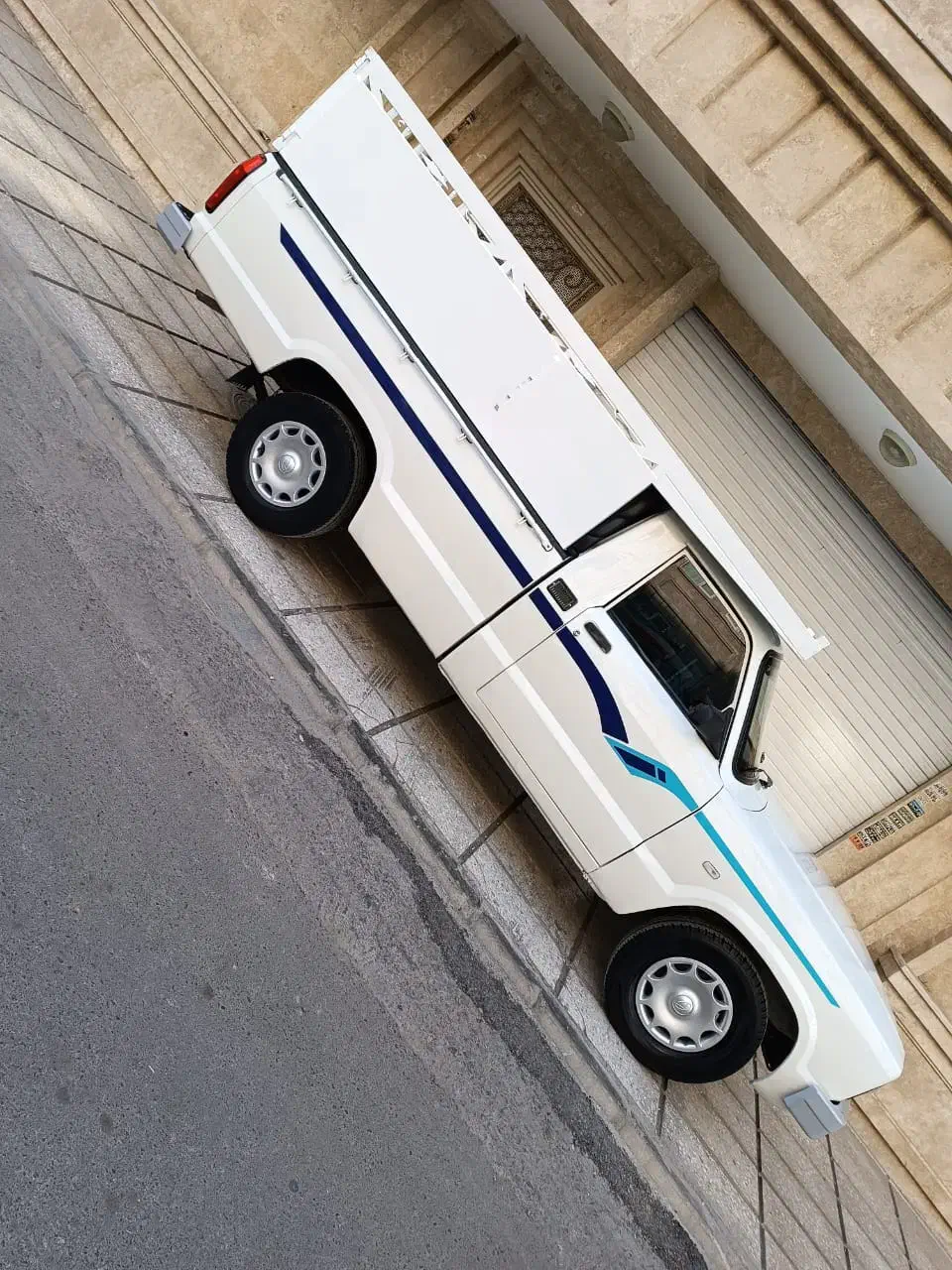 وانت مزدا ۲۰۰۰ مدل ۱۳۹۶ درحد خشک|خودرو سواری و وانت|مشهد, رده|دیوار