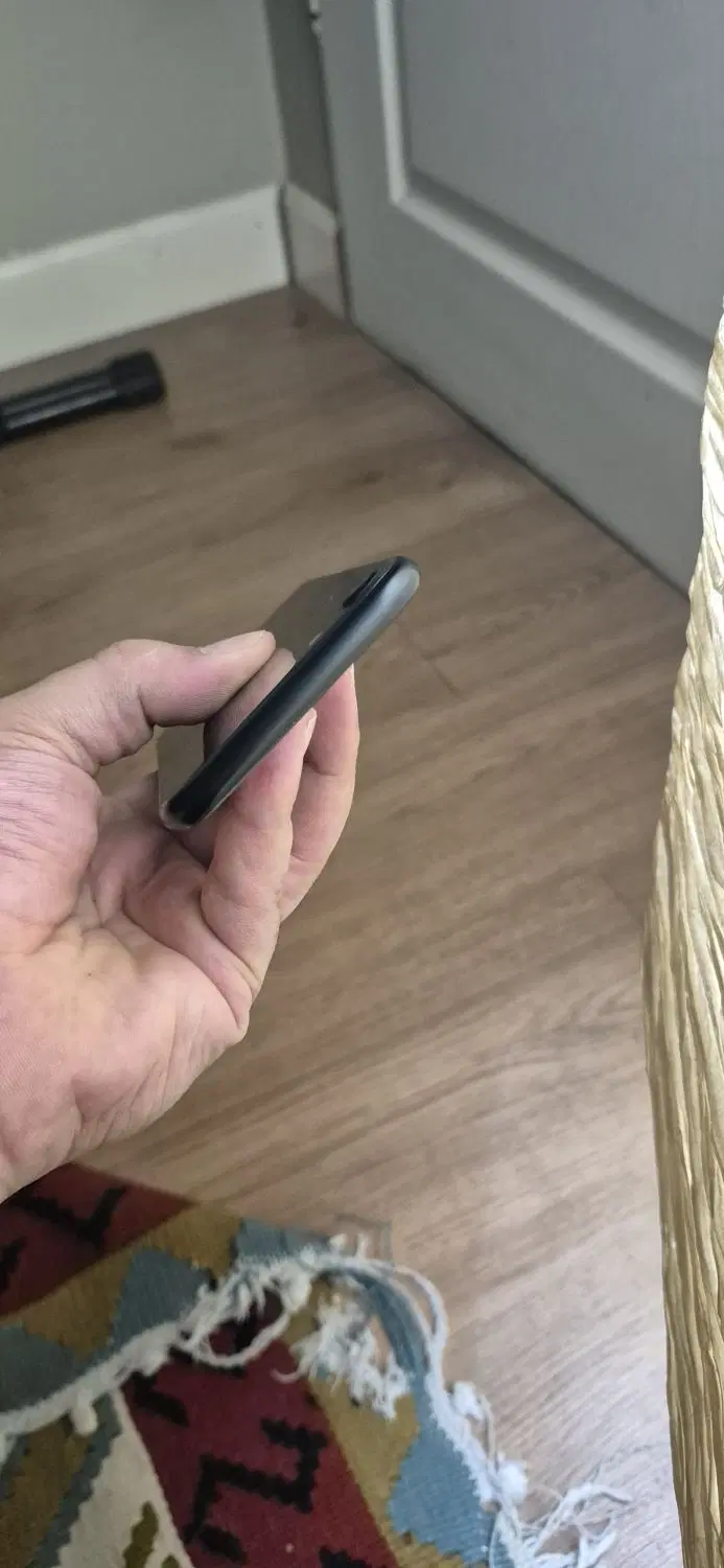 iphone se 2020|موبایل|تهران, سوهانک|دیوار
