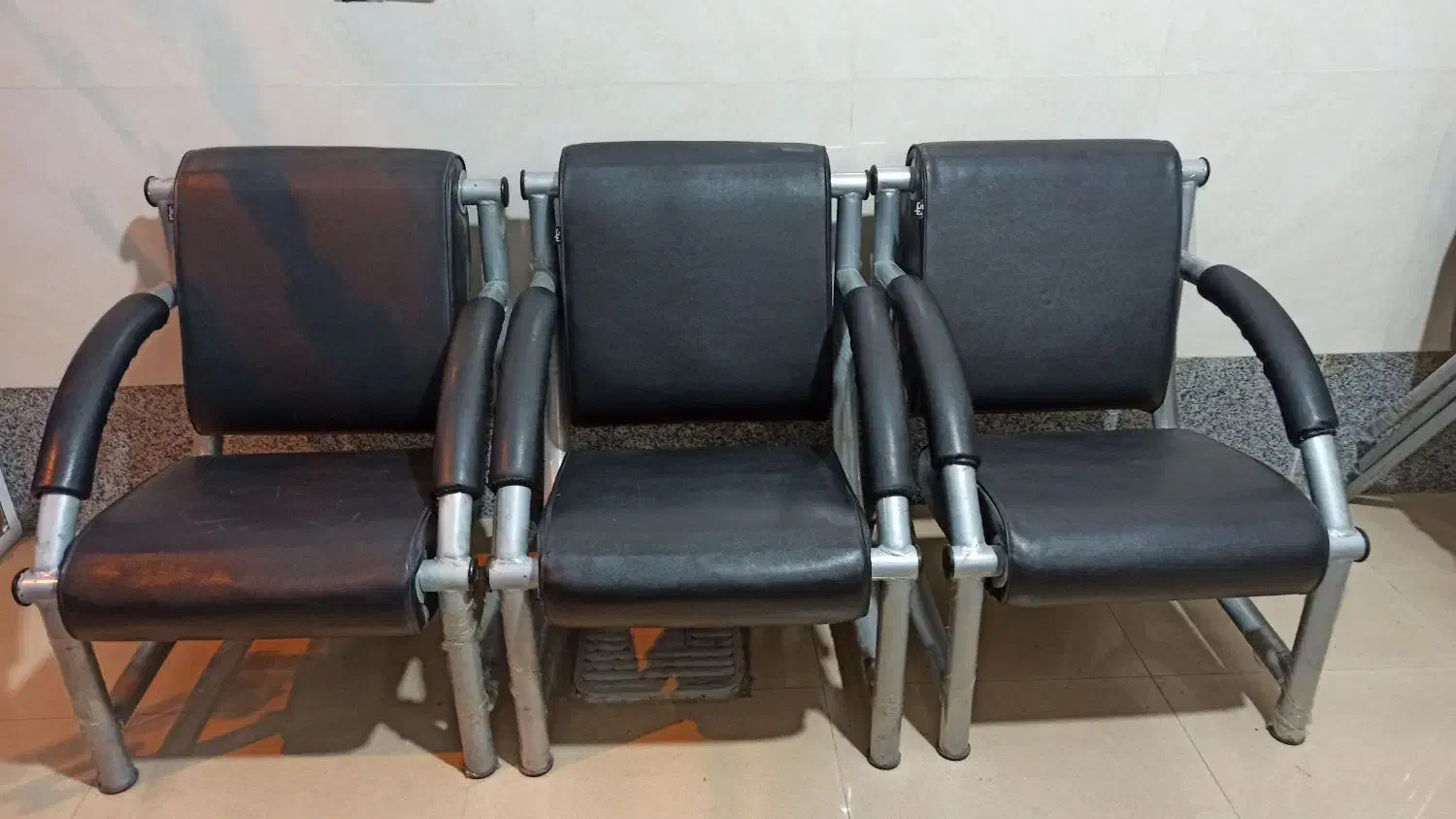 4 عدد صندلی اداری|مبلمان اداری|ماکو, |دیوار