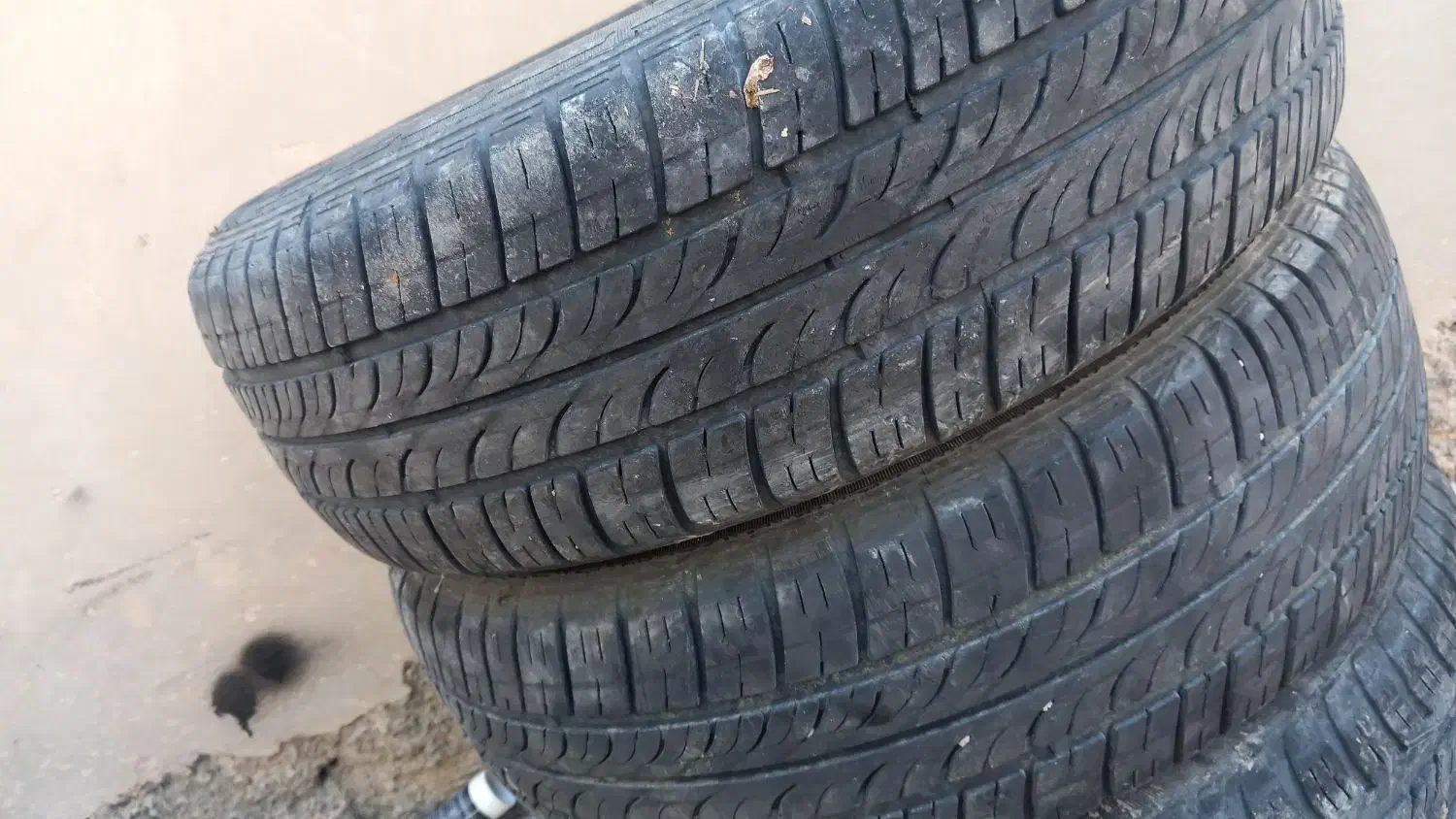 لاستیک ۱۵|قطعات یدکی و لوازم جانبی|بیرجند, |دیوار