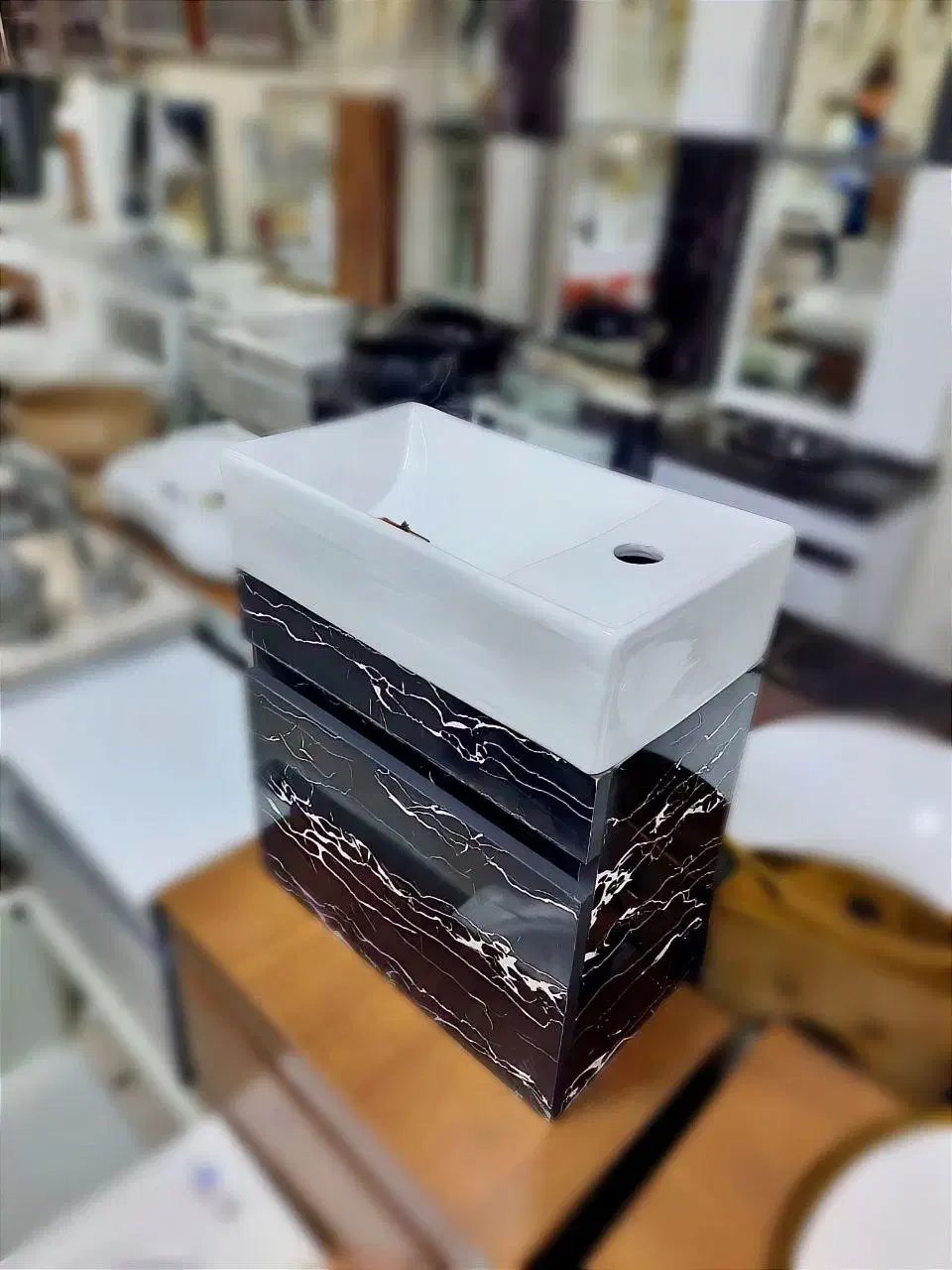 روشویی کابینتی شییوا مشکیی|لوازم سرویس بهداشتی|کرج, کیانمهر|دیوار