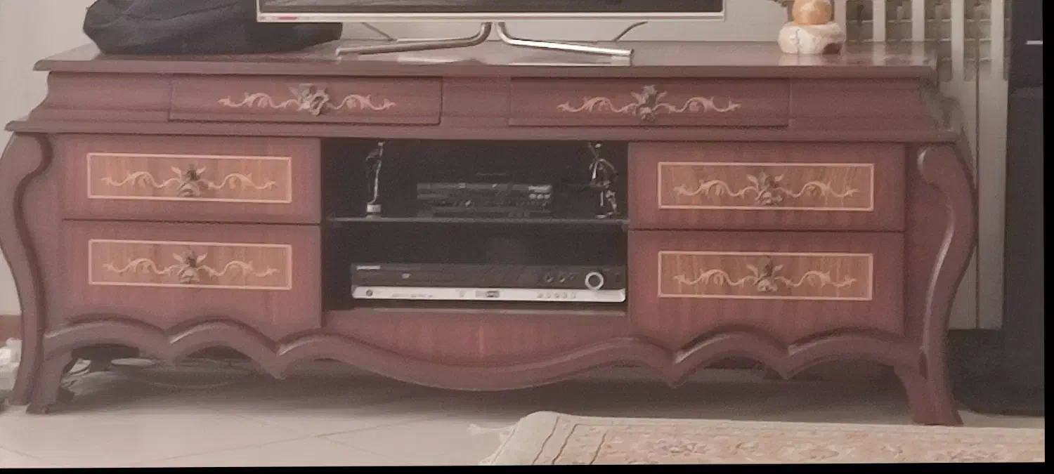 میز تی وی در حد نو|میز تلویزیون|مشهد, شهید فرامرز عباسی|دیوار