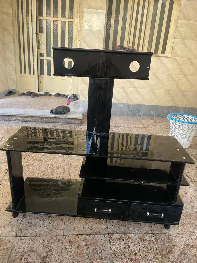 زیر تلویزیونی|میز تلویزیون|اهواز, کوی ایثار|دیوار