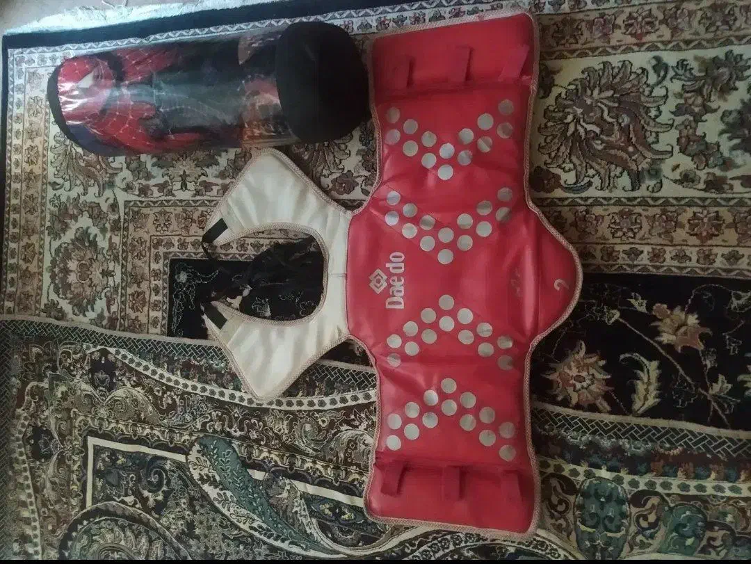 هگو|تجهیزات ورزشی|بروجرد, |دیوار