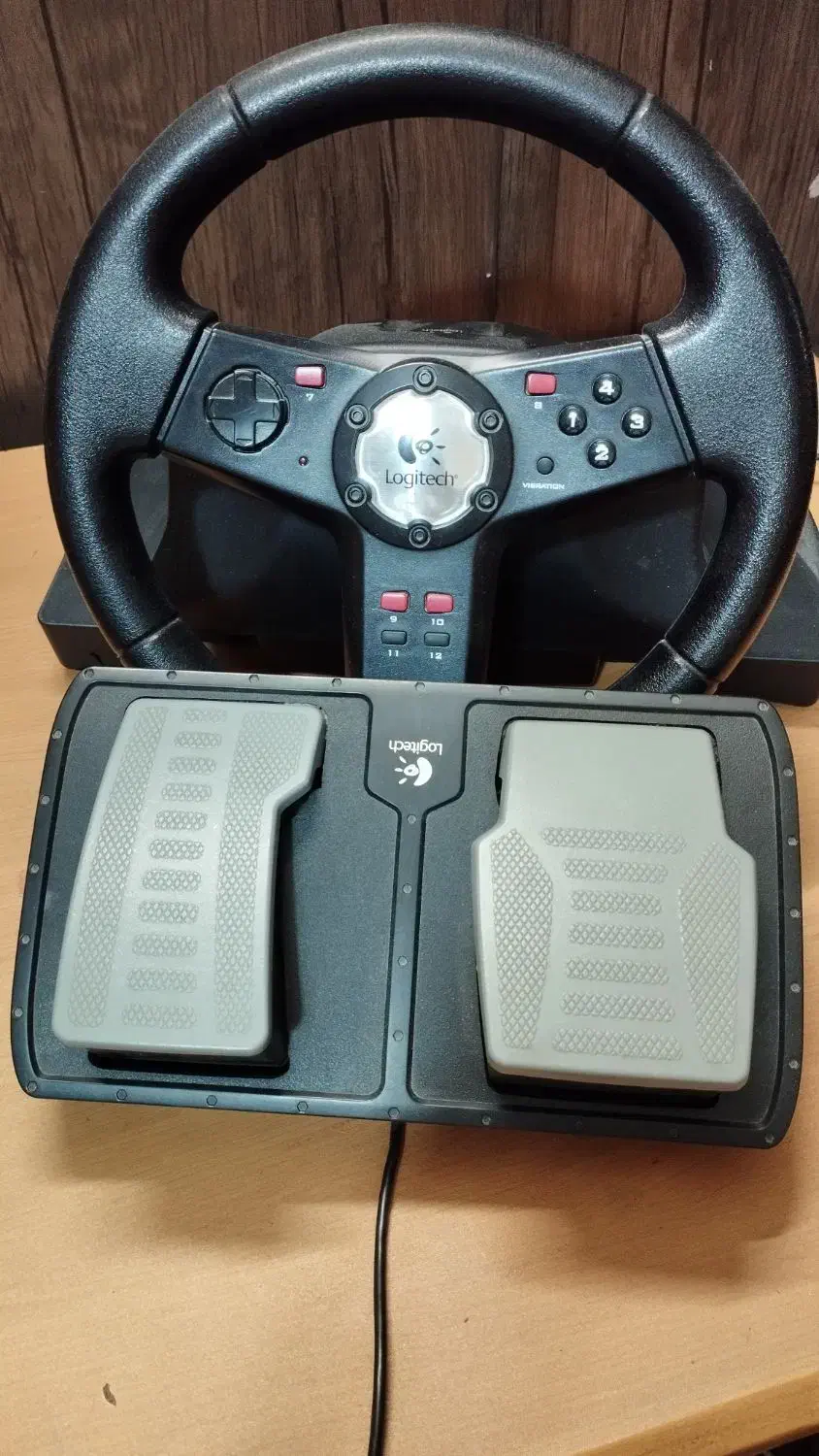 فرمان بازی( پدال دار)|کنسول، بازی ویدئویی و آنلاین|تهران, تهرانپارس غربی|دیوار