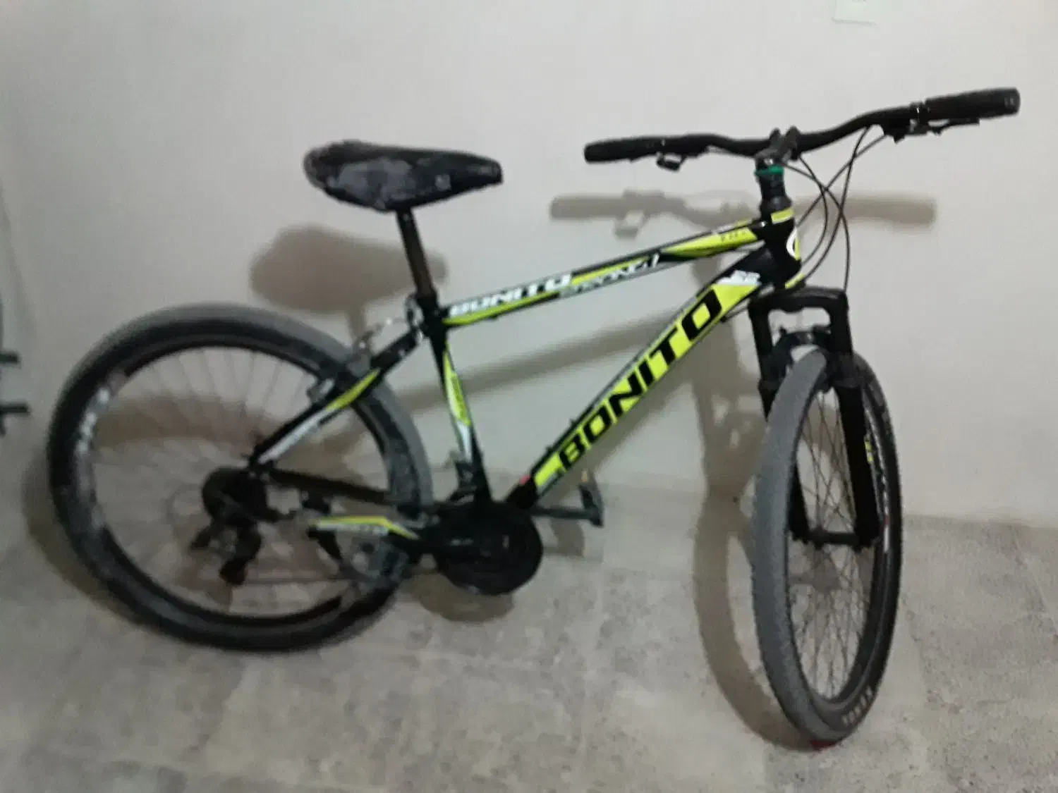 دوچرخه ۲۶|دوچرخه، اسکیت، اسکوتر|ایوان, |دیوار