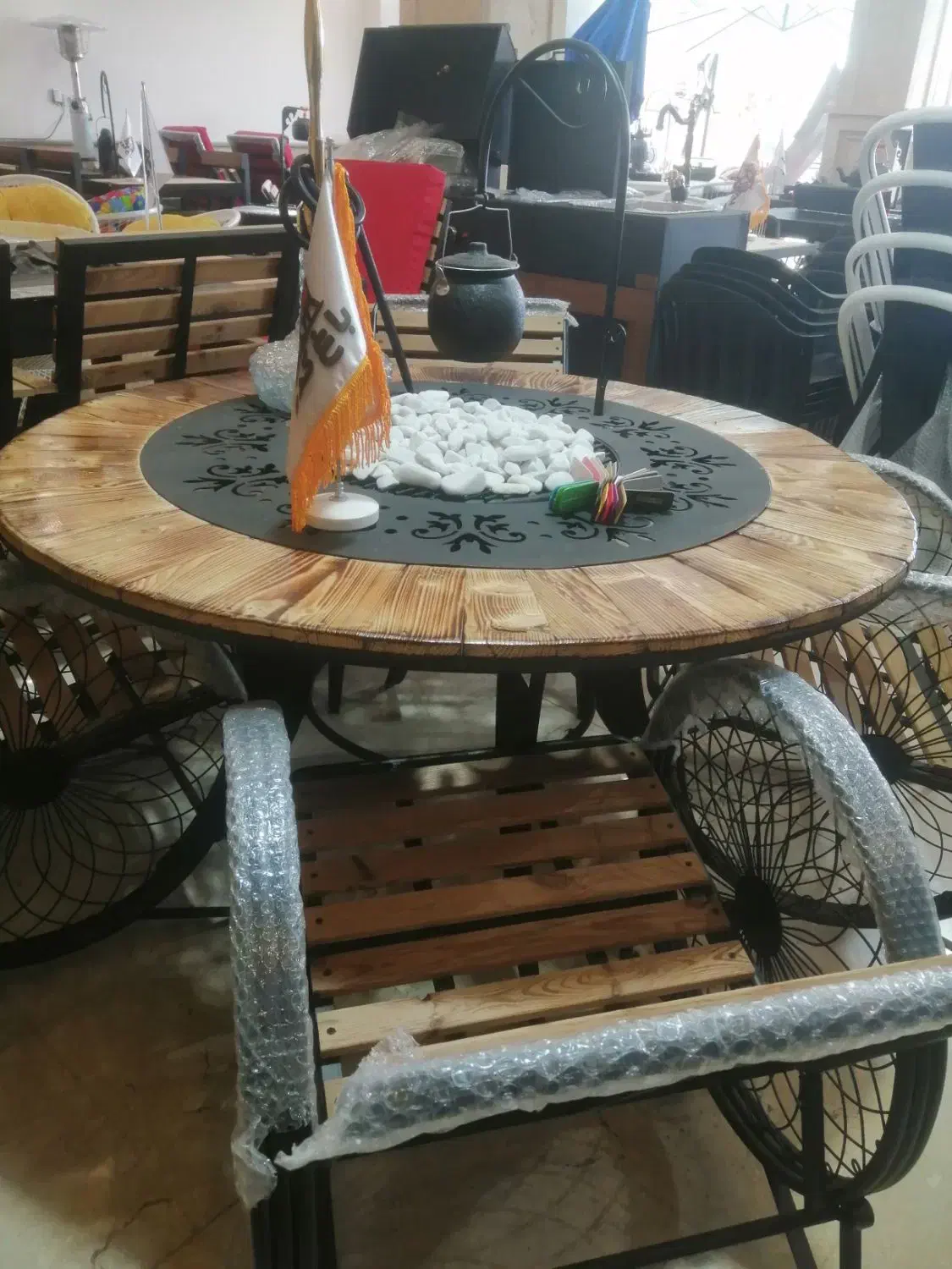 ملزومات باغ ویلا آتشدان و.. /قیمت‌ها رو مقایسه کن|میز و صندلی غذاخوری|چمستان, |دیوار