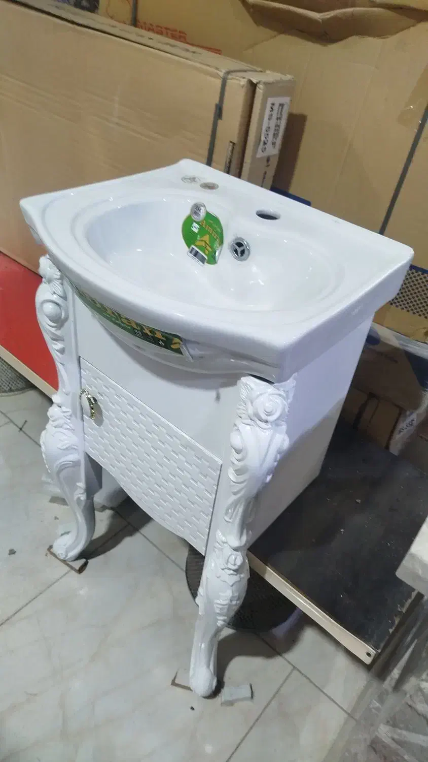 روشویی|لوازم سرویس بهداشتی|ارومیه, |دیوار