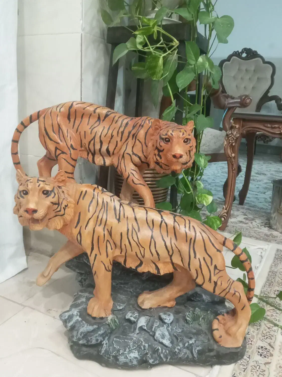 یک جفت ببر پلی استر|مجسمه، تندیس، ماکت|یزد, |دیوار