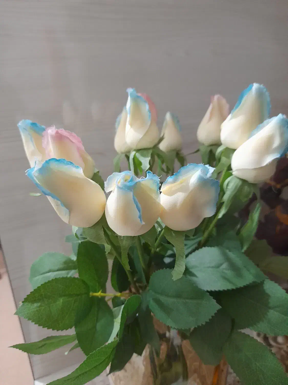 گل رز|گل مصنوعی|سریش آباد, |دیوار