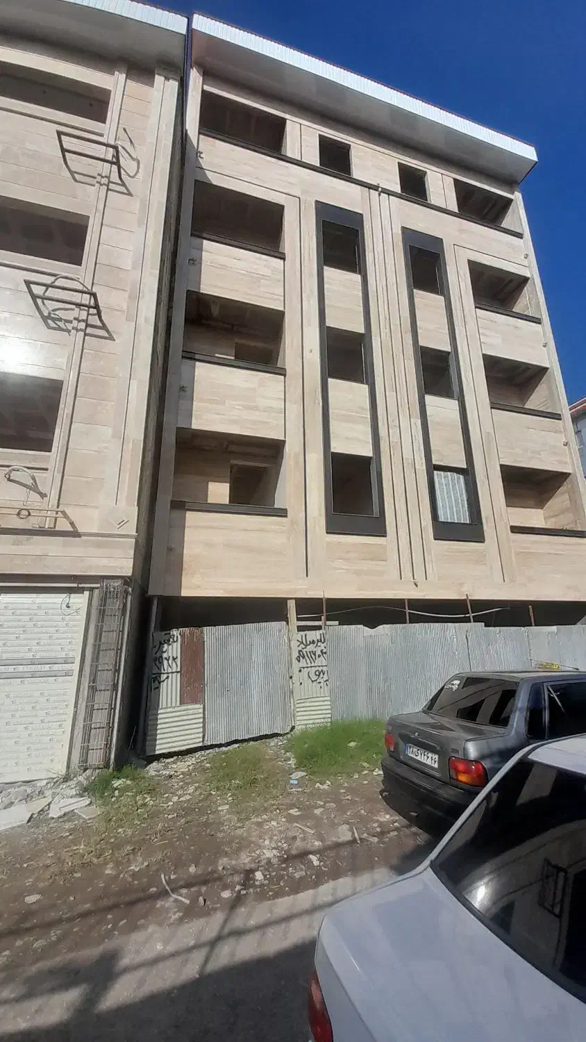 اجرای نما کاری داخلی و بیرونی سنگ و کاشی|خدمات پیشه و مهارت|لاهیجان, انقلاب|دیوار