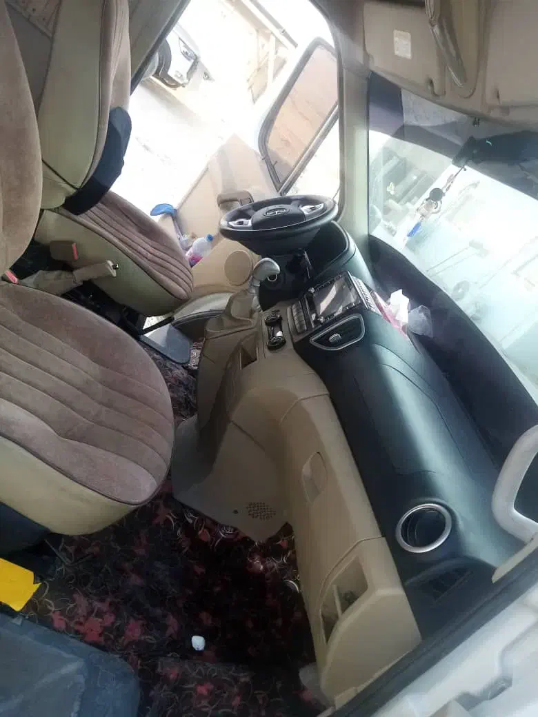 مینی بوس جک سانری|خودرو سنگین|شیراز, پارک آزادی|دیوار