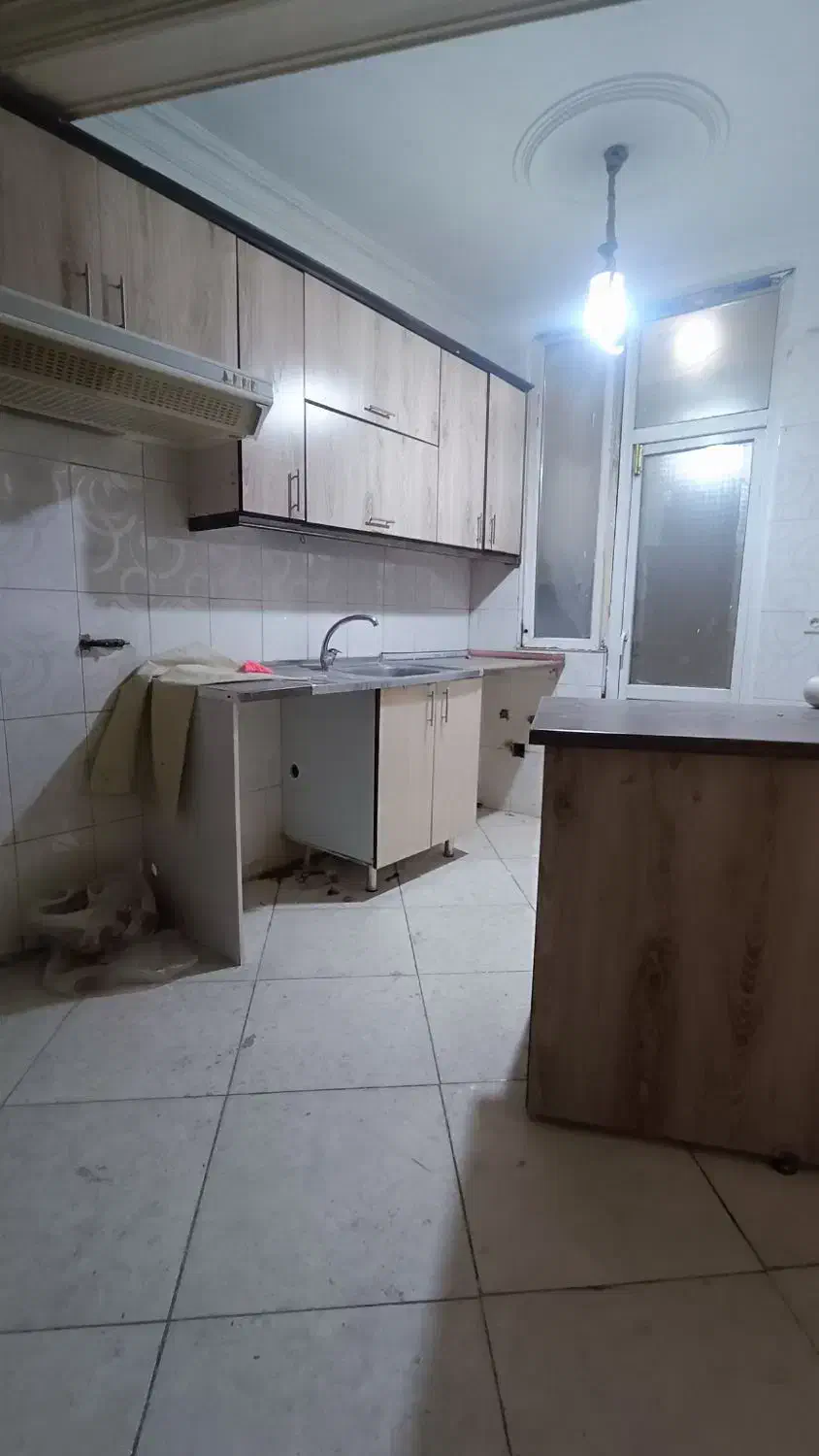 اجاره آپارتمان ۶۰ متری+آسانسور پارکینگ انباری|اجارهٔ آپارتمان|ری, منصوریه منگل|دیوار