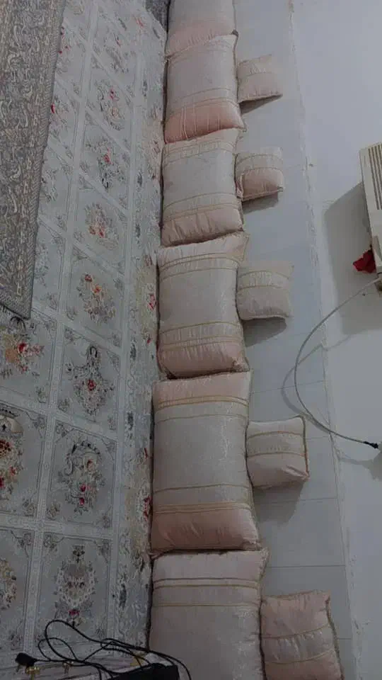 به علت تغییر دکور خونه|پشتی|بندرعباس, |دیوار