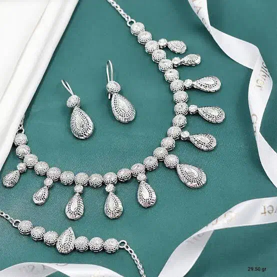 سرویس نقره/نقره/نیم ست نقره|جواهرات|خوی, |دیوار