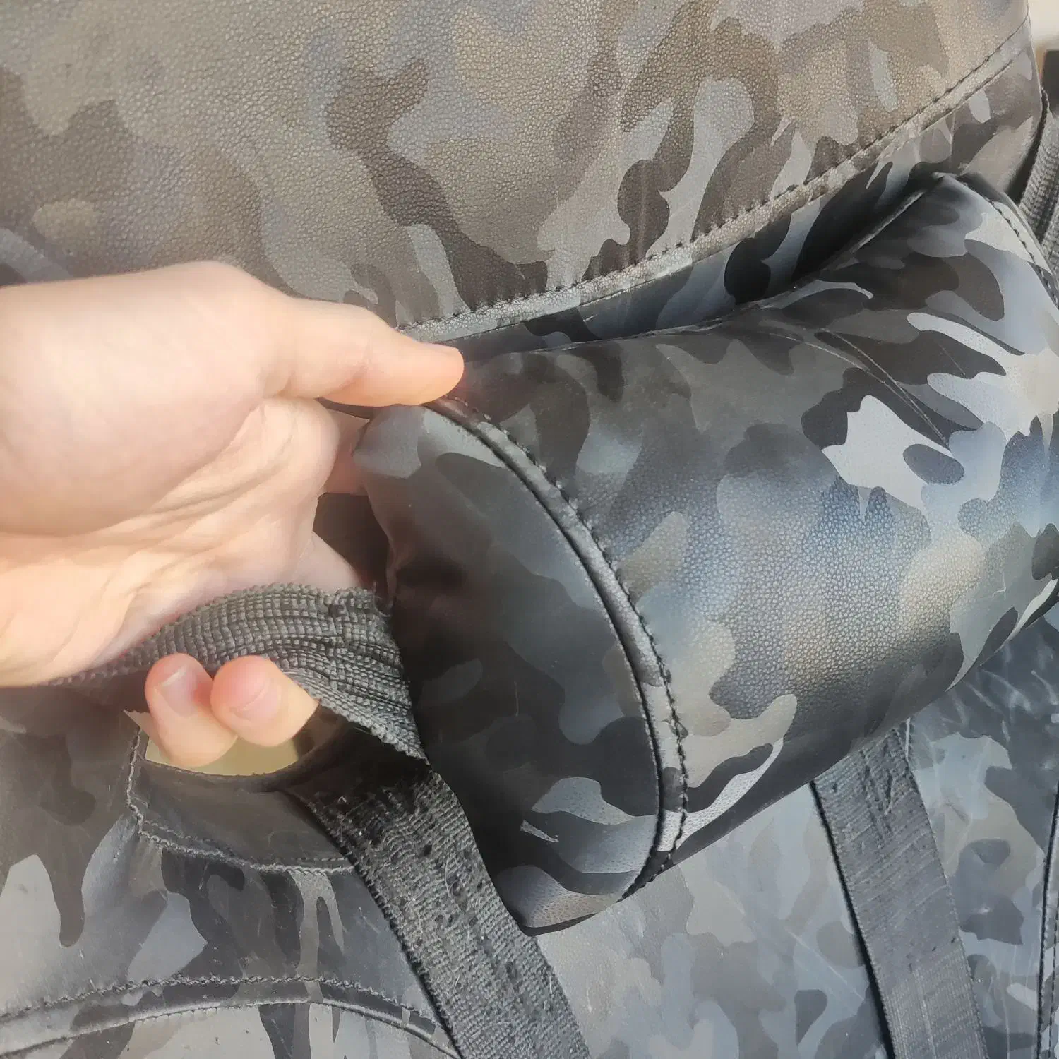 صندلی گیمینگ طرح چریکی|مبلمان اداری|پرند, فاز ۶|دیوار