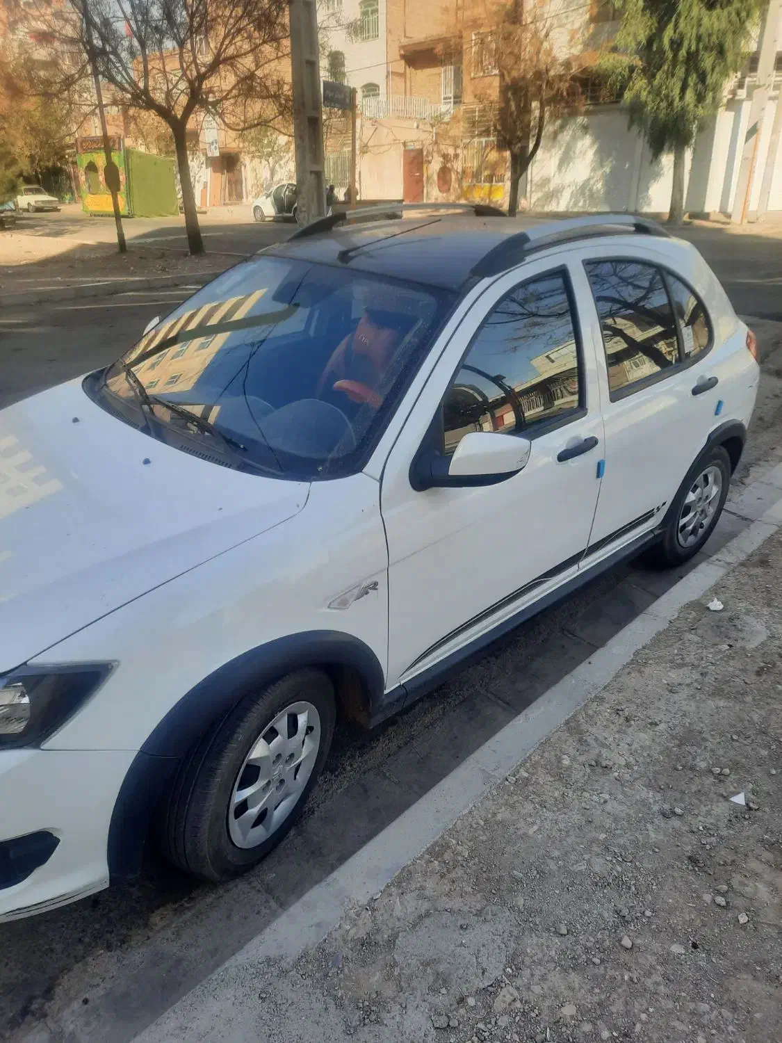 کوئیک ۱۴۰۳Rسقف مشکی|خودرو سواری و وانت|پاکدشت, شهرک انقلاب|دیوار