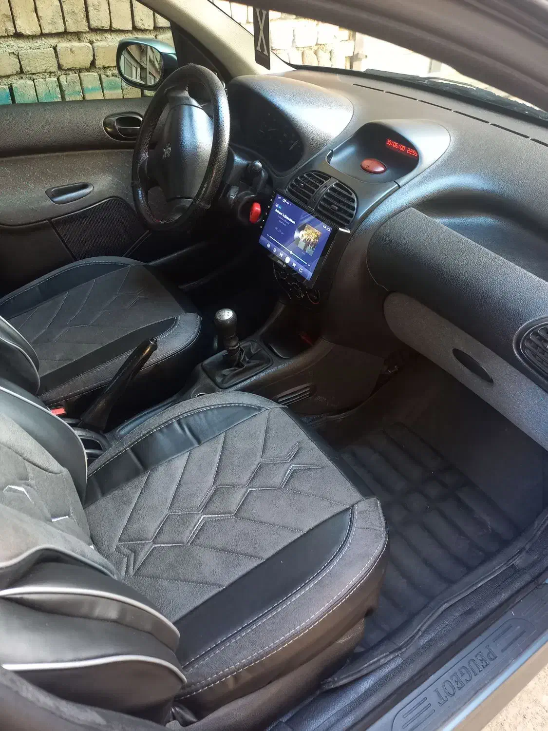 پژو ۲۰۶ تیپ ۲|خودرو سواری و وانت|همدان, |دیوار