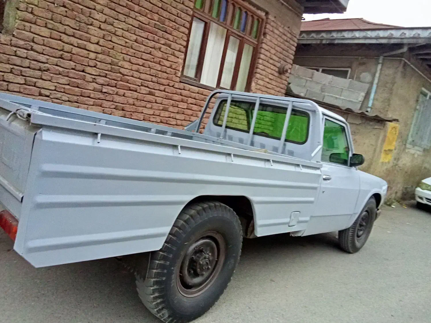 نیسان|خودرو سواری و وانت|صومعه‌سرا, |دیوار