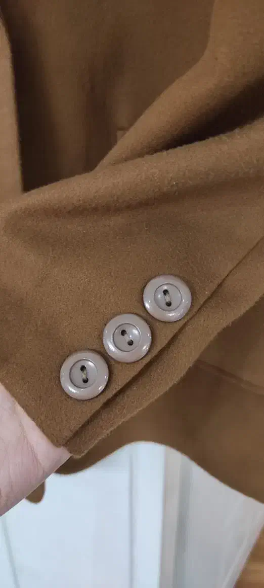 کت زنانه جنس فوتر|لباس|اندیشه, اندیشه فاز ۱|دیوار