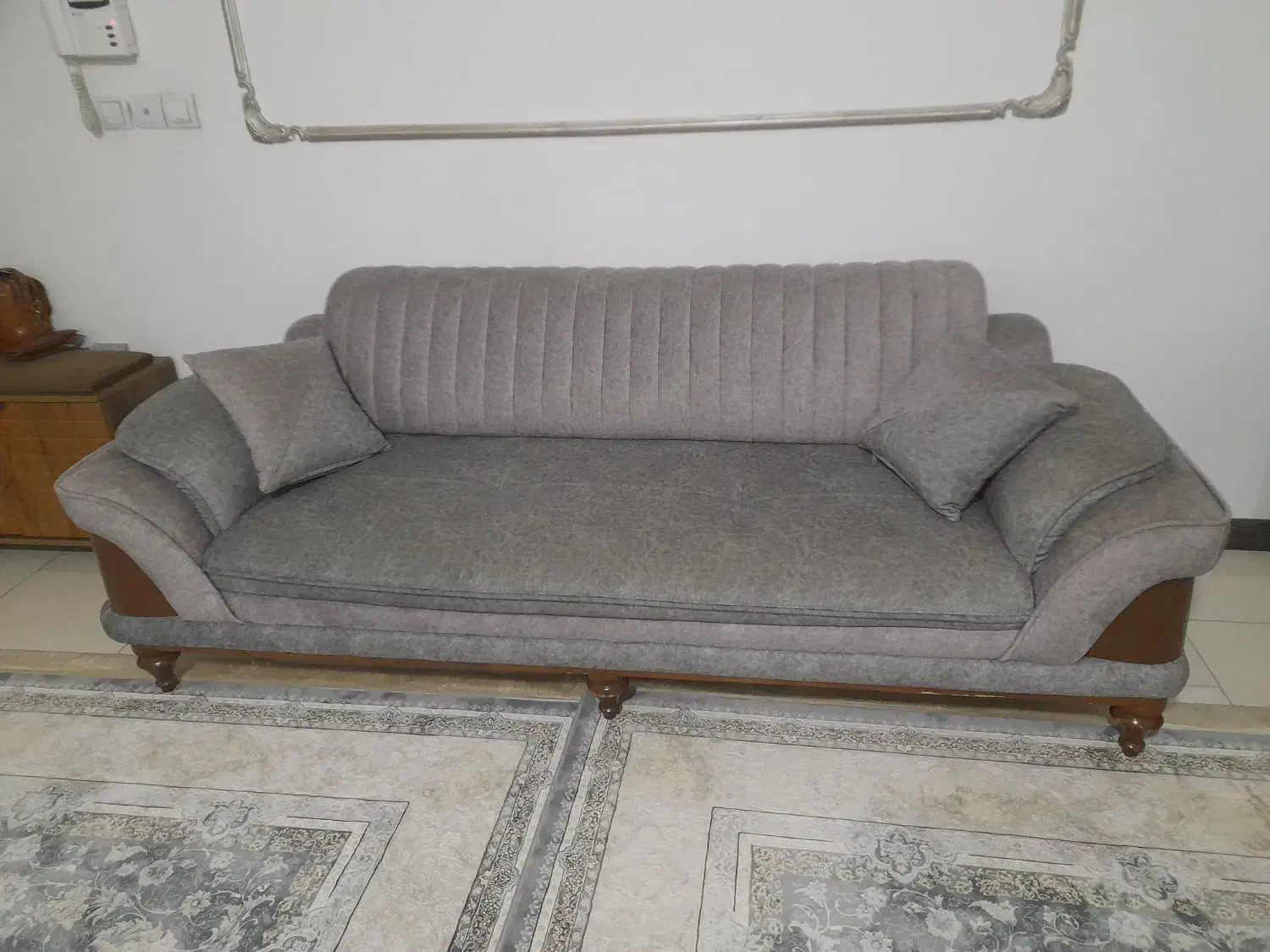 مبل ۸ نفره بازشو با ۲ پاف|مبلمان خانگی و میز عسلی|قرچک, باقرآباد|دیوار