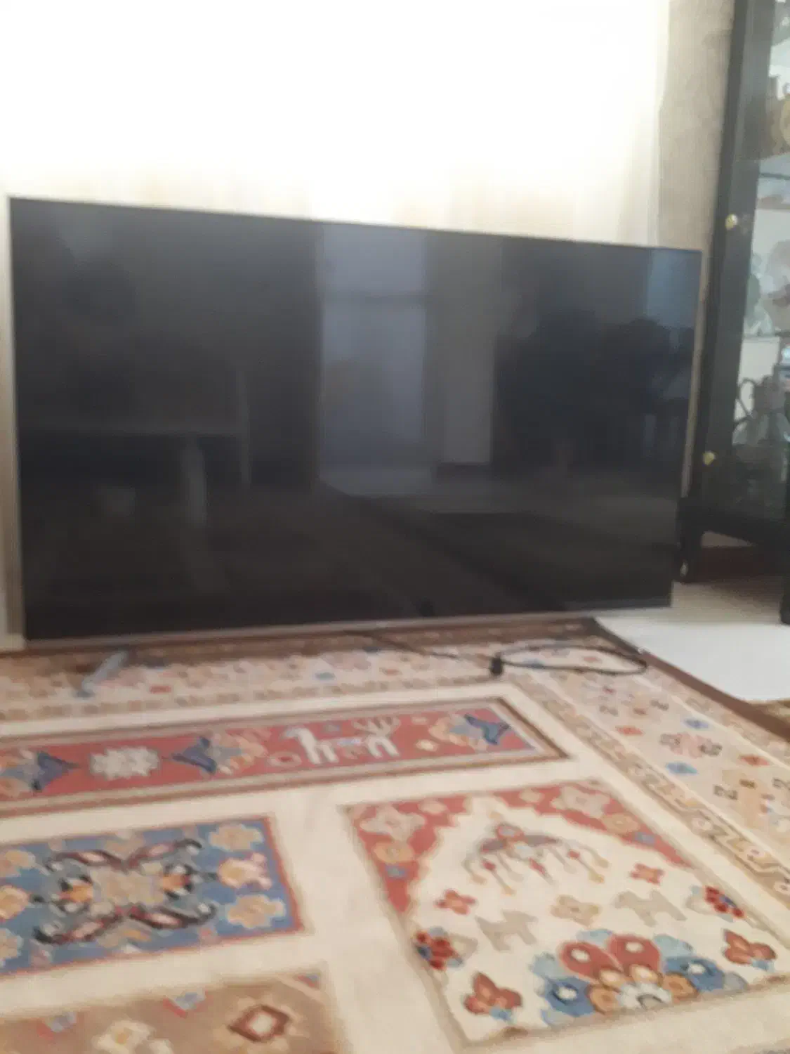 تلویزیون tcl 55مایع داخل پخش شده|تلویزیون و پروژکتور|قائم‌شهر, |دیوار