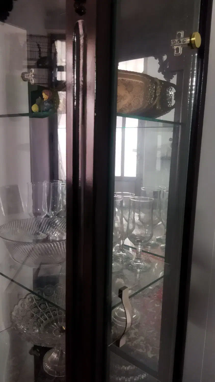 بوفه در حد نو|بوفه، ویترین، کنسول|گنبد کاووس, |دیوار