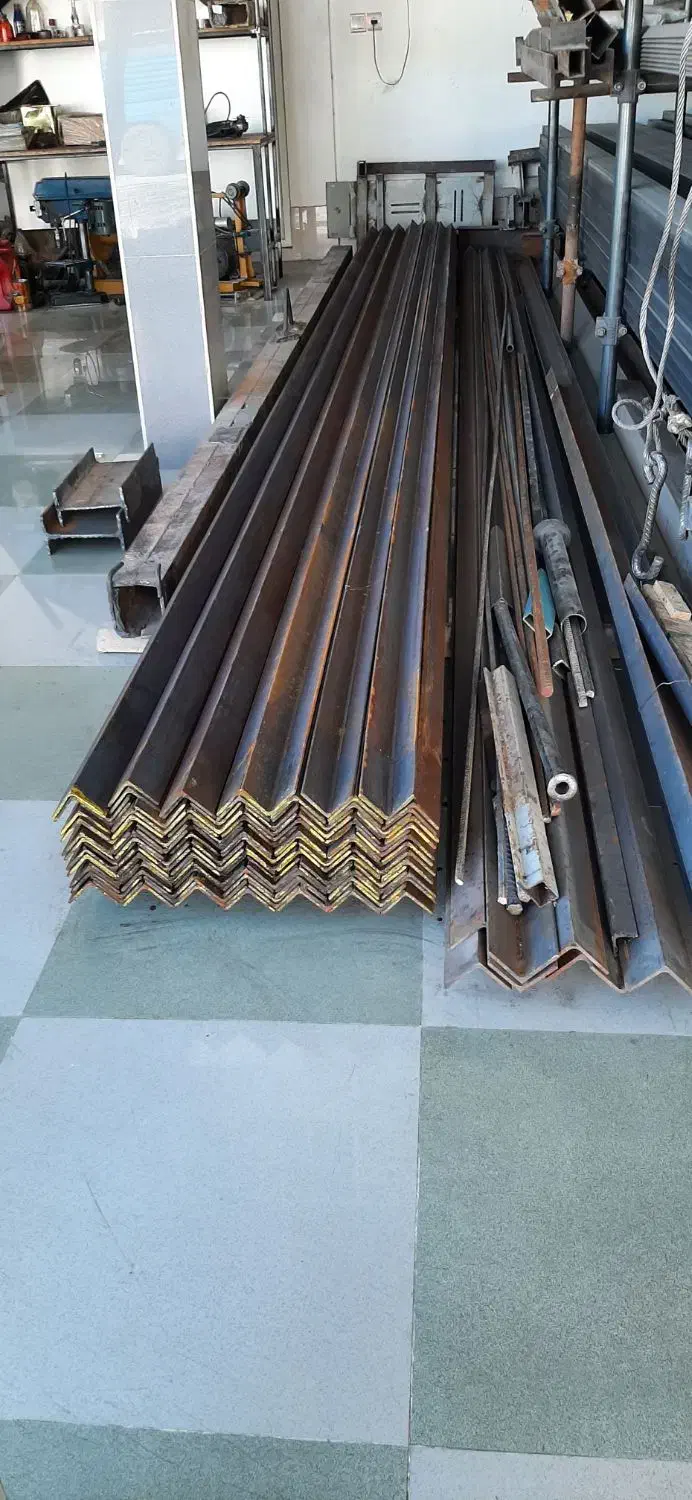 یک فرصت مناسب شغلی|اجارهٔ مغازه و غرفه|بازرگان, |دیوار