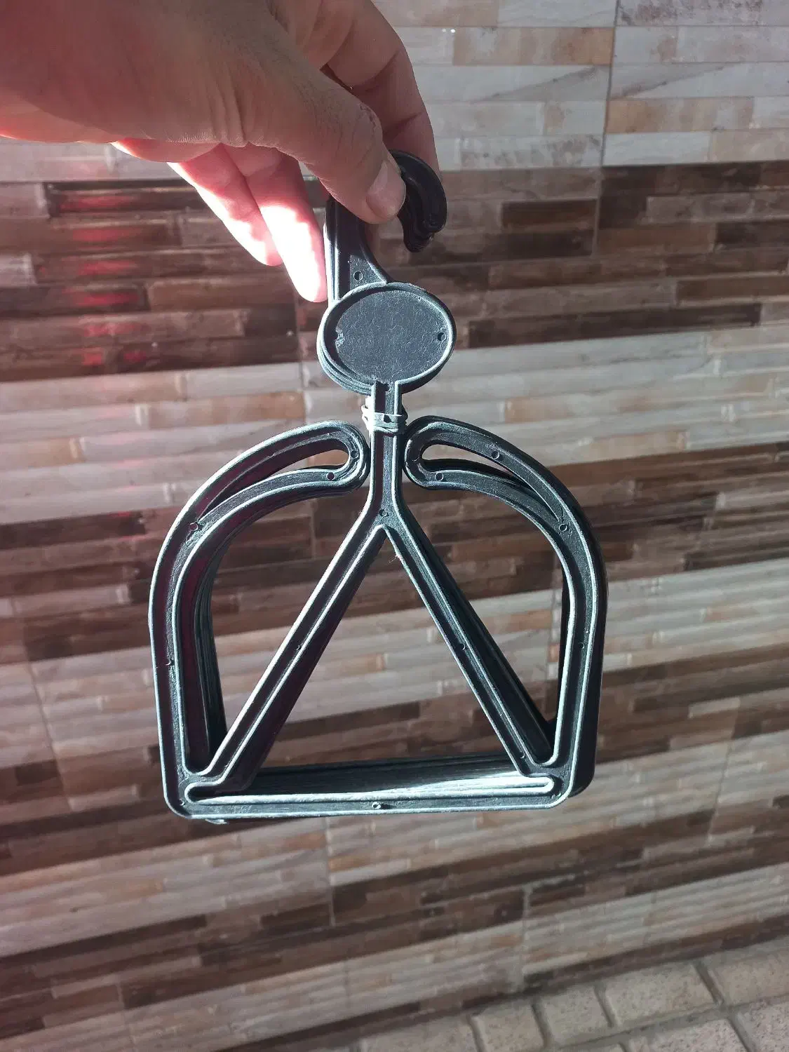 چوبکار کلاه|لوازم التحریر|مشهد, مصلی (کارمندان اول)|دیوار