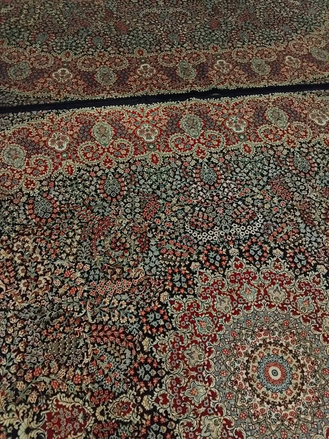 فرش کارکرده|فرش|مشهد, الهیه|دیوار