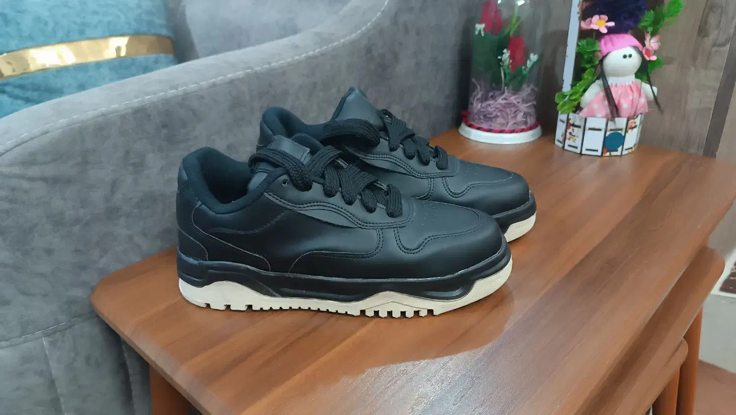 کتونی اسپرت دخترانه و زنانه|کیف، کفش، کمربند|اشتهارد, |دیوار