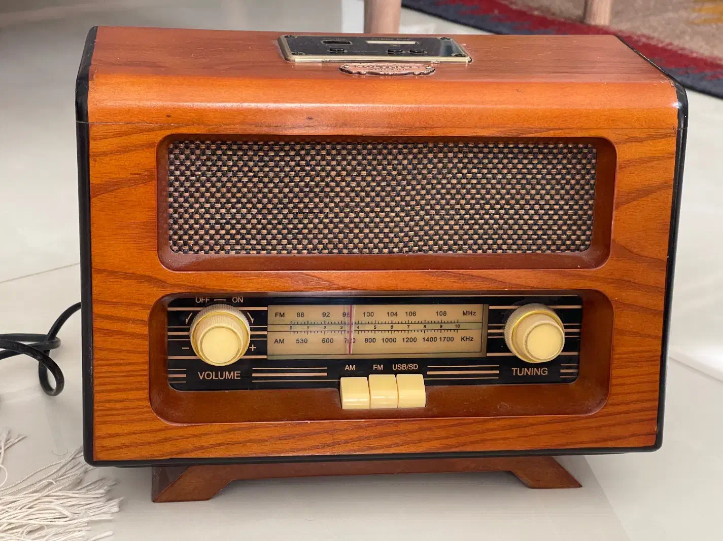 رادیو عتیقه چوبی کلاسیک|کلکسیون اشیاء عتیقه|مشهد, امیریه|دیوار