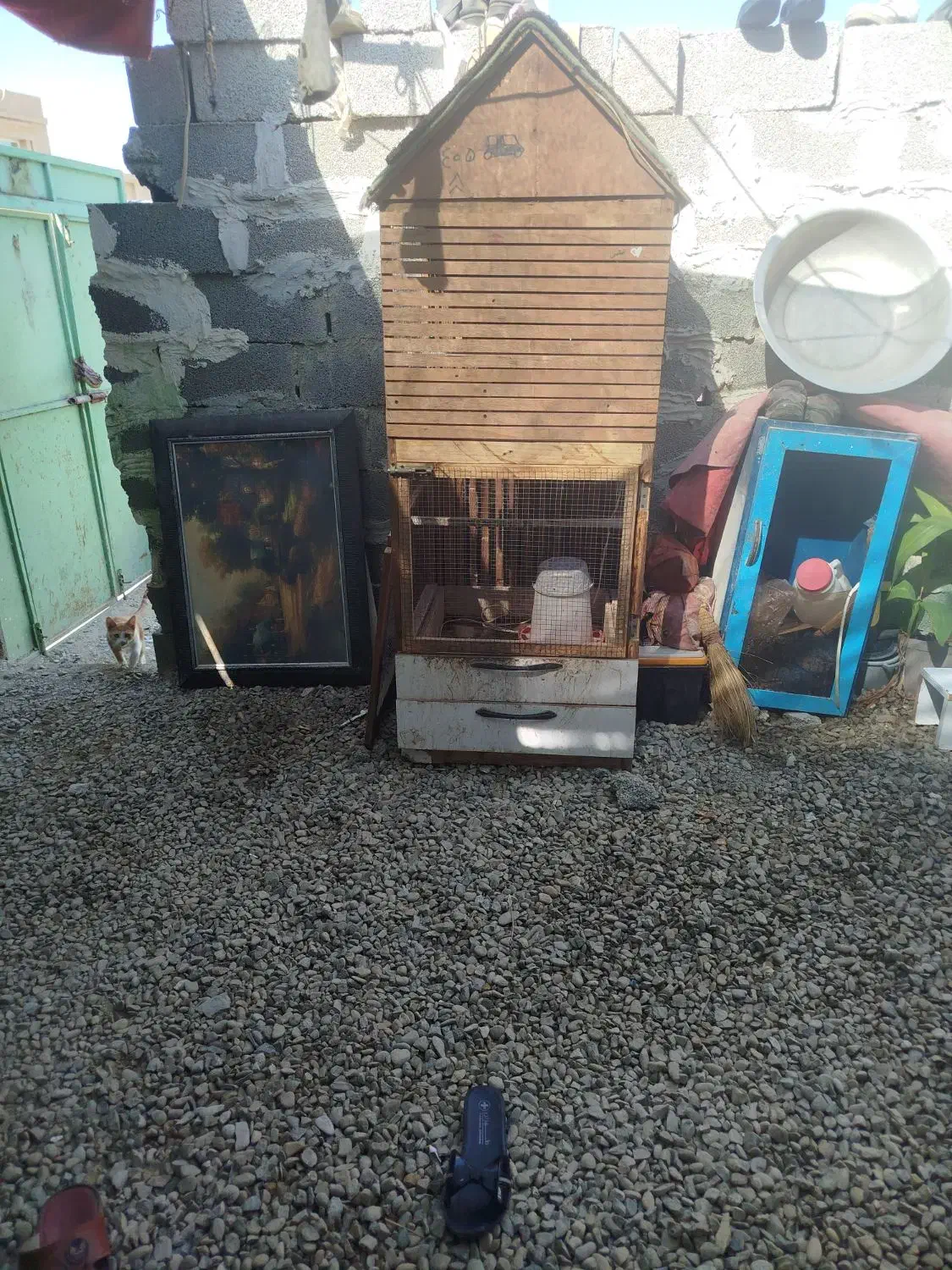 فروش فوری قفس تمیز و بزرگ‌ با وسایل کامل داخلش|لوازم جانبی حیوانات|چابهار, |دیوار