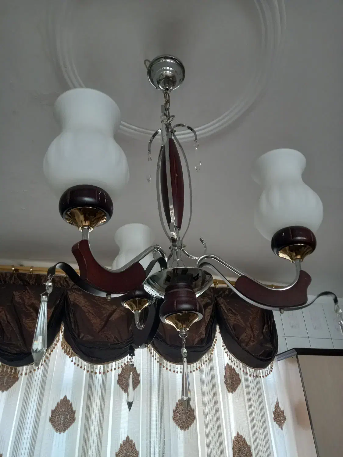 لوستر|لوستر و چراغ آویز|اسلام‌شهر, شهرک قائمیه|دیوار