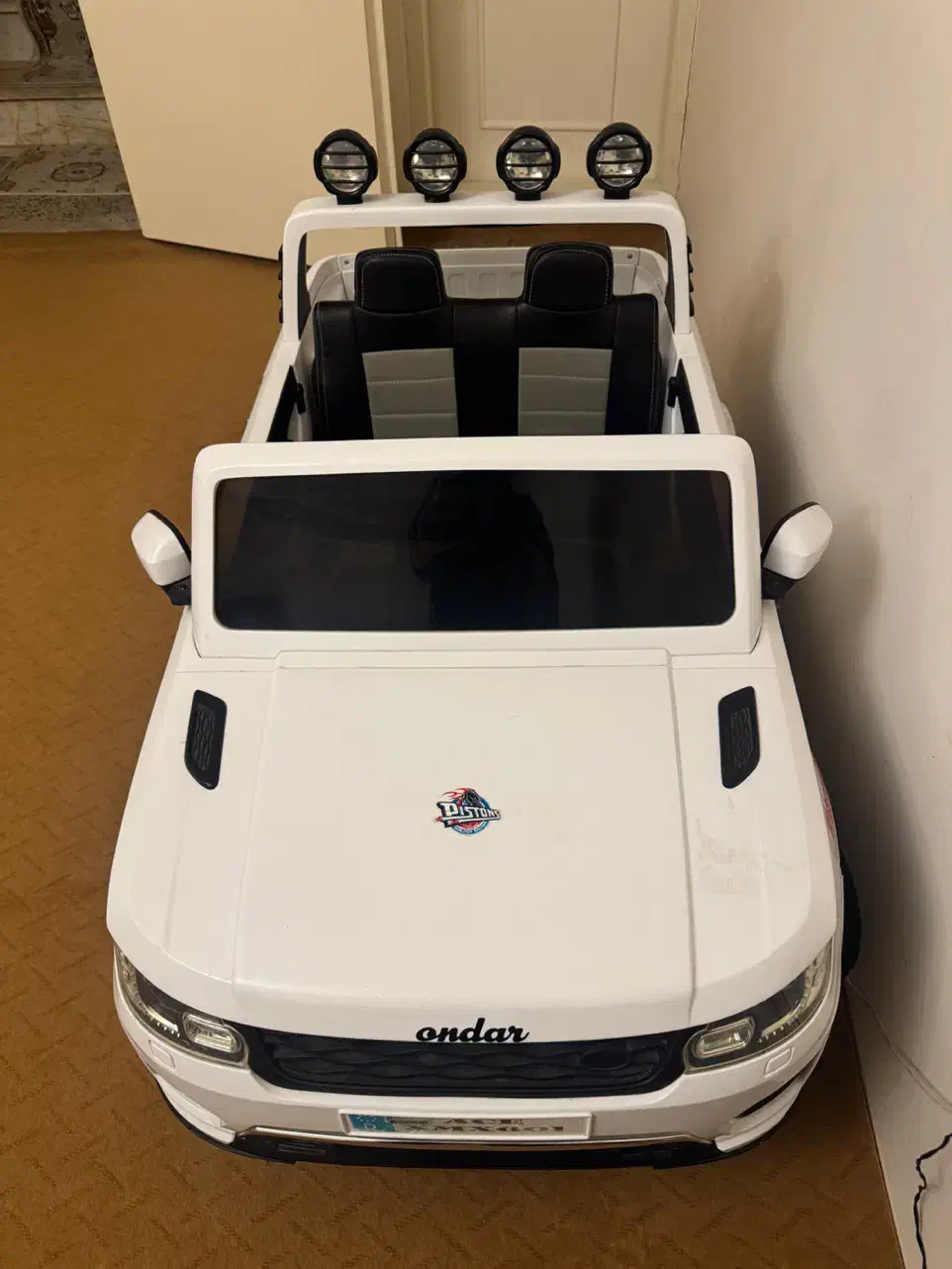 ماشین شارژی|اسباب‌بازی بچه|ارومیه, |دیوار