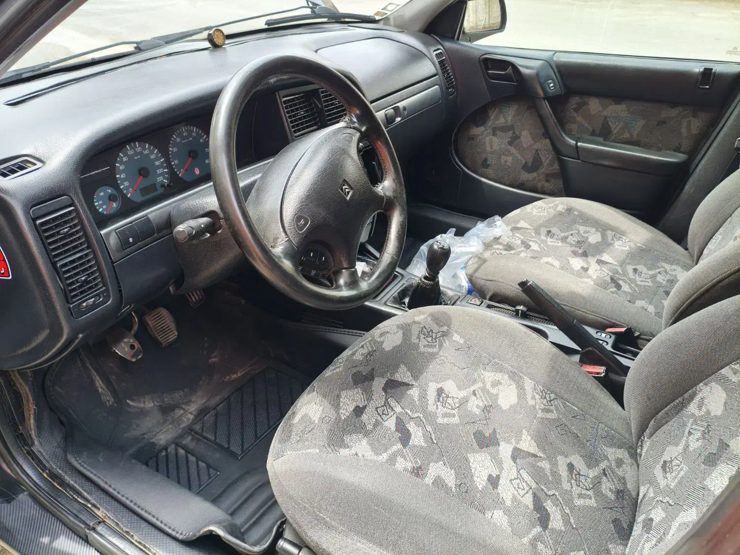 زانتیا ۸۵ مشکی|خودرو سواری و وانت|چابهار, |دیوار