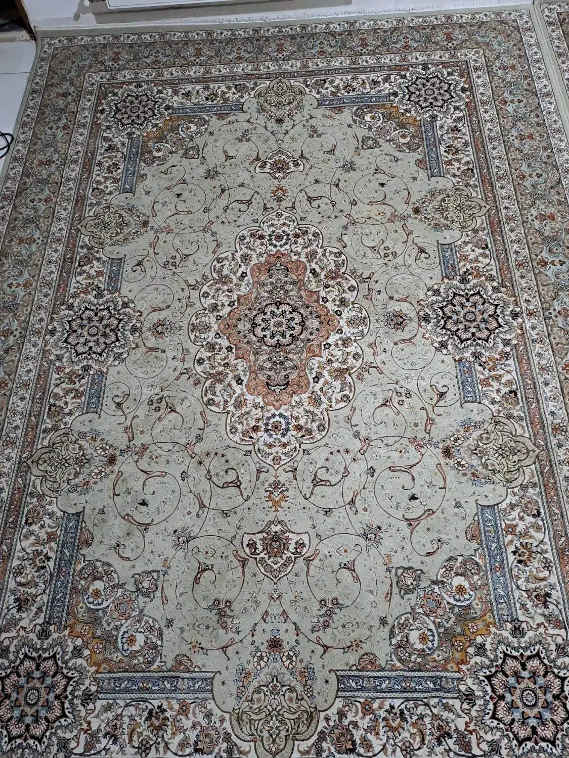 فرش|فرش|گلستان (تهران), |دیوار